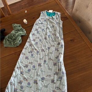 my son stopped using the sleep sacs only worn a few times